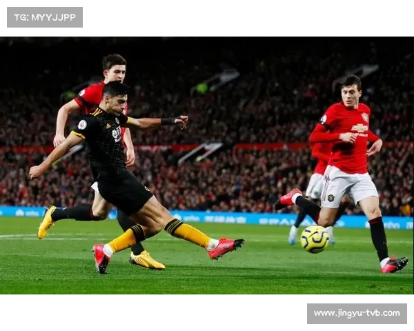 狼队1-0小胜西汉姆联，主场防守反击战术奏效